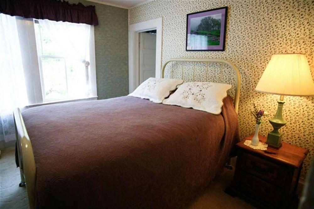 The Historic Requa Inn Klamath Extérieur photo