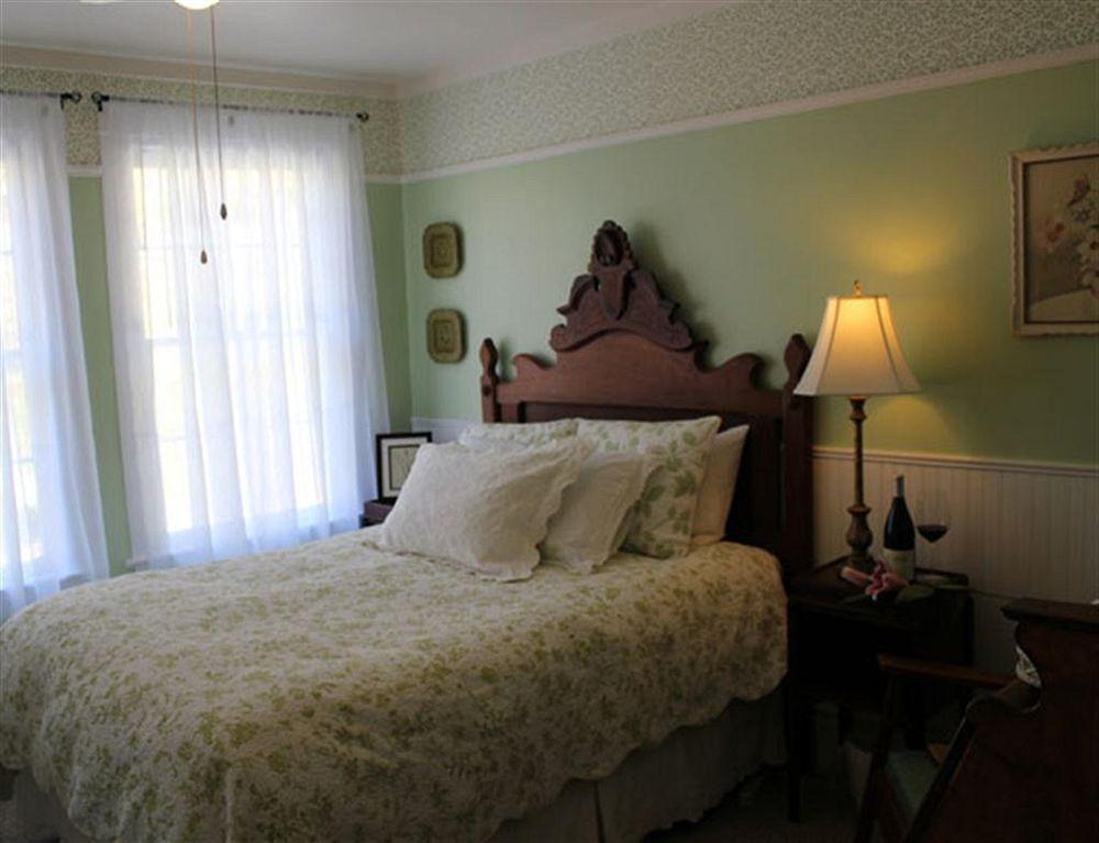 The Historic Requa Inn Klamath Extérieur photo