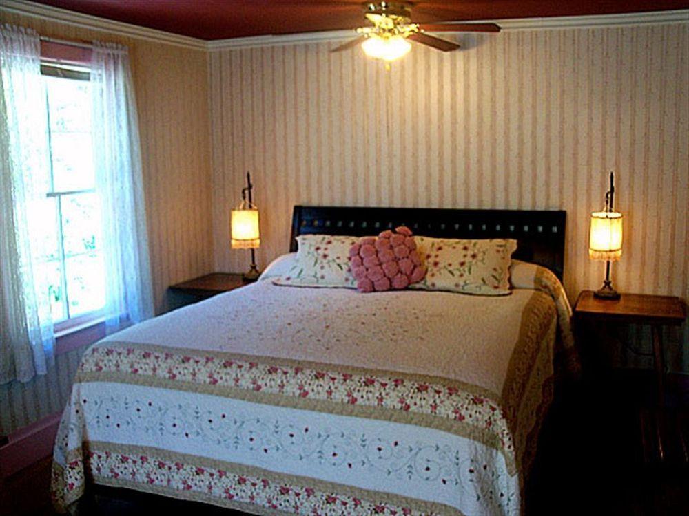 The Historic Requa Inn Klamath Extérieur photo
