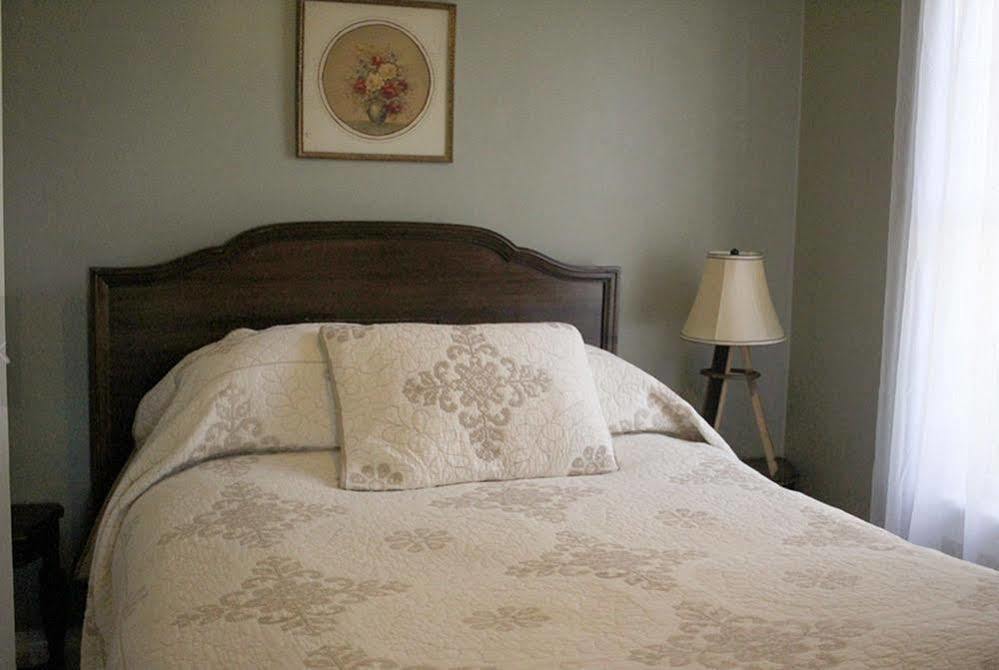 The Historic Requa Inn Klamath Extérieur photo